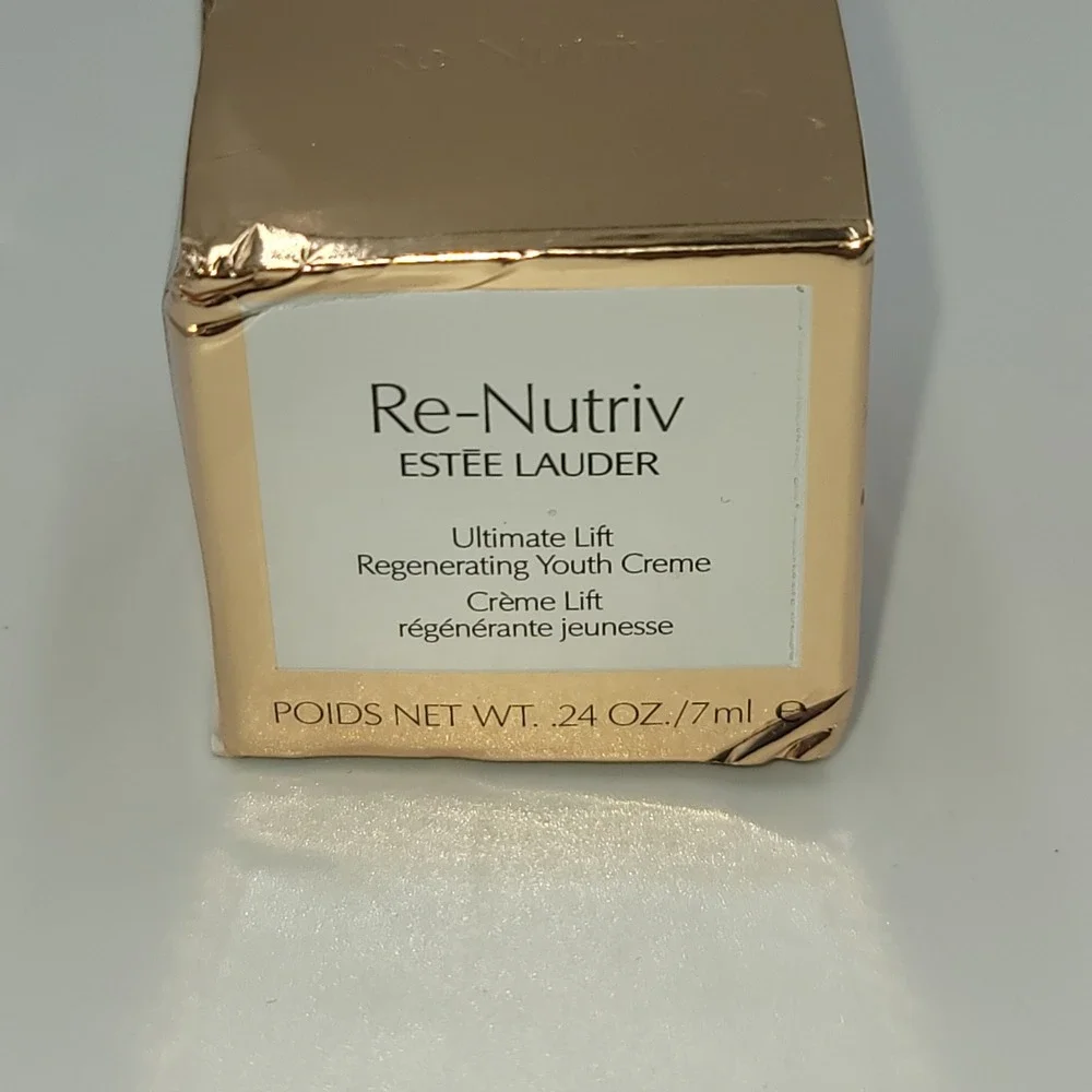 Estee Lauder Re-Nutriv Ultimate Lift Regenerating Youth Creme .24oz 7ml Mini NIB